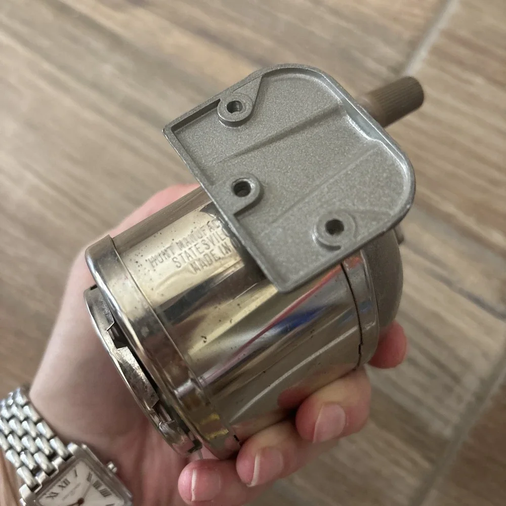 Vtg Boston Model KS Manual Pencil Sharpener Metal Base w/ Revolving 8 Hole Sizes